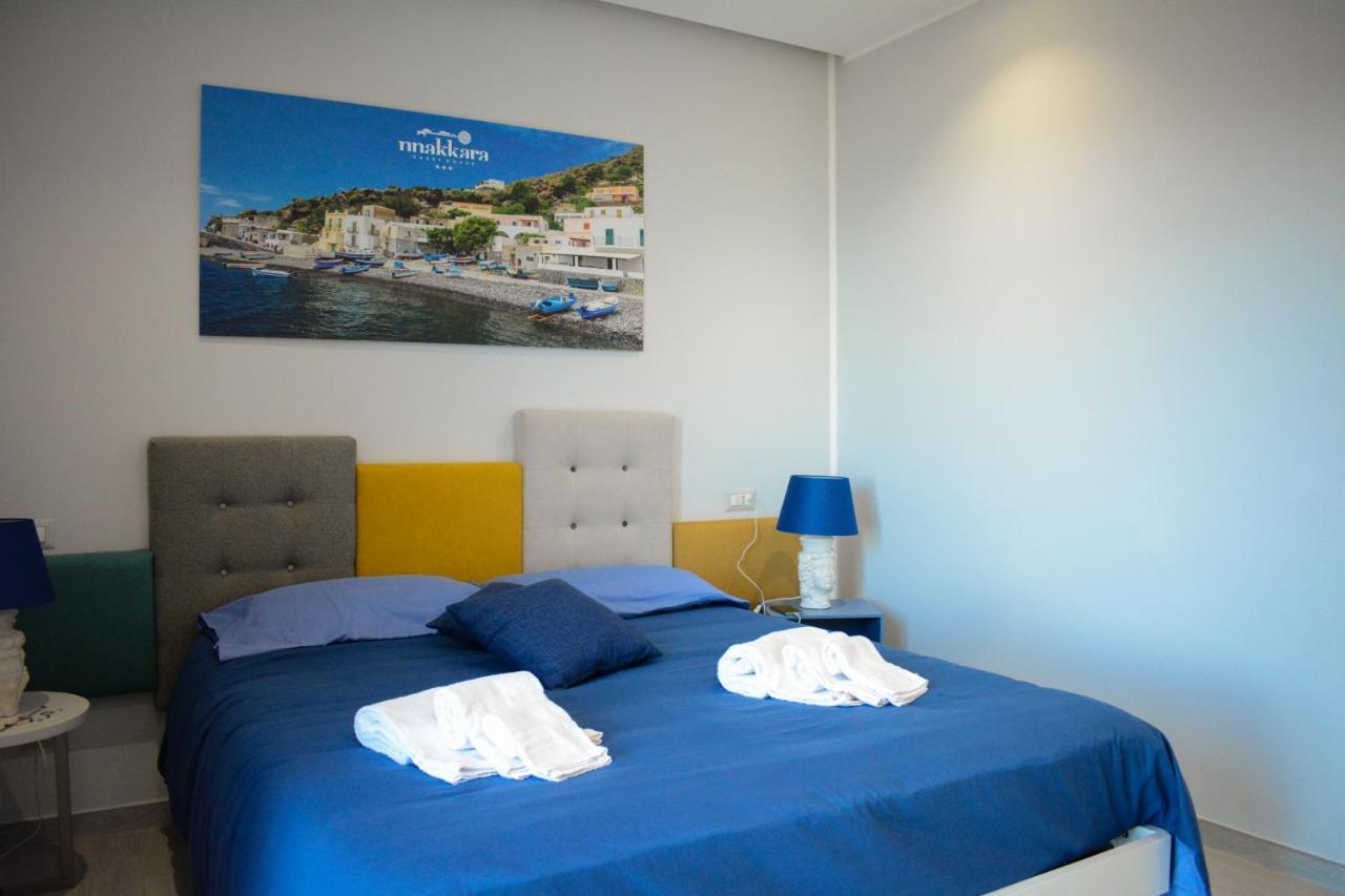 Nnakkara Guest House Санто Стефано ди Камастра Екстериор снимка